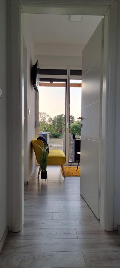 Yellow Dream Murvica  Exterior photo